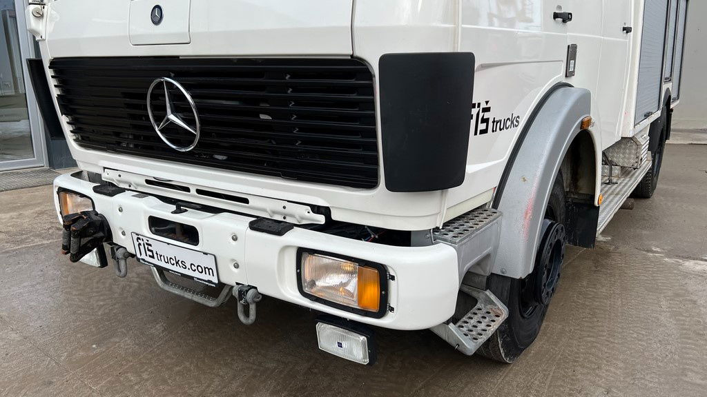 Mercedes-Benz 1622 4x2 43.000km winch - Brandweerwagen: afbeelding 2 Mercedes-Benz 1622 4x2 43.000km winch - Brandweerwagen: afbeelding 2