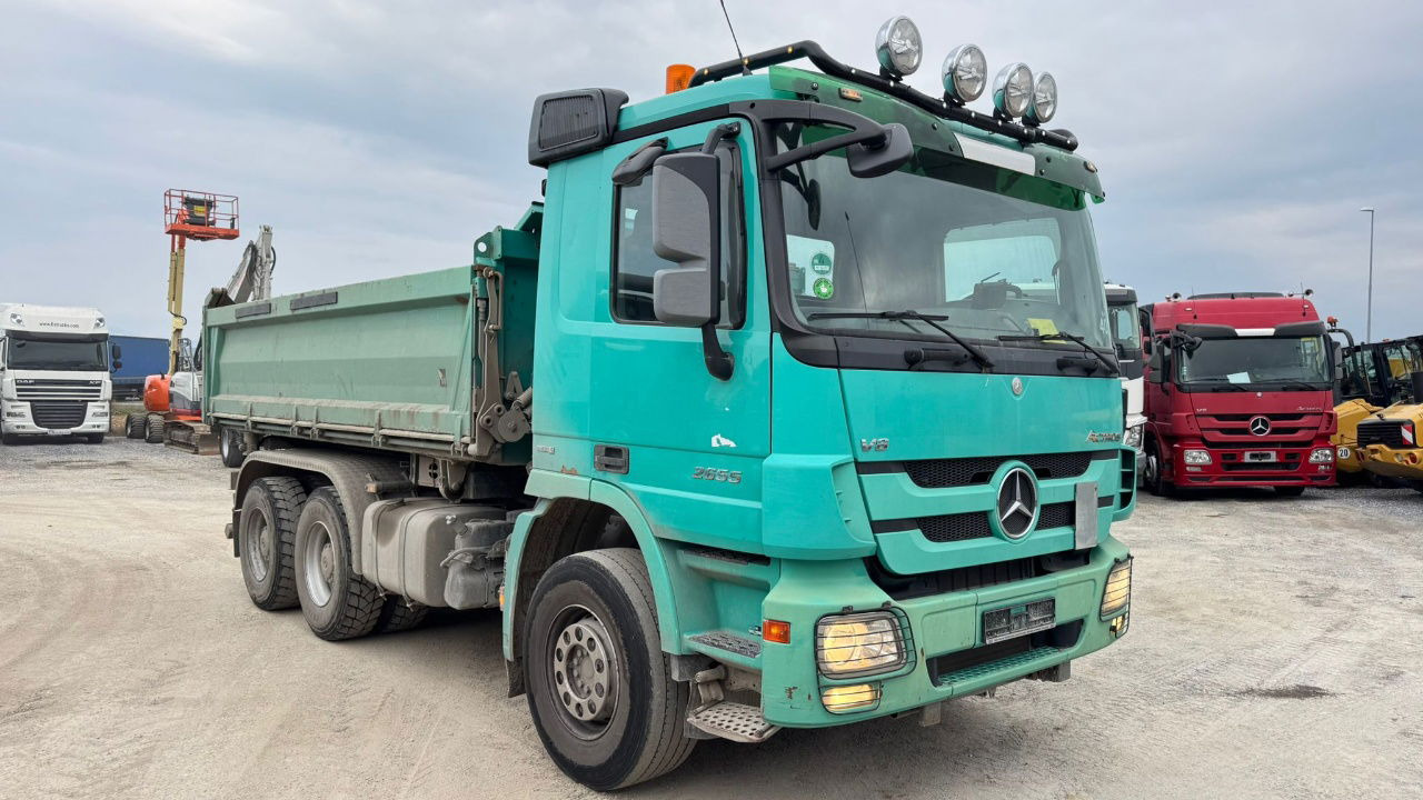 Mercedes-Benz Actros 2655 6x4 meiller bordmatic tipper - retarder - V8 - Kipper vrachtwagen: afbeelding 3 Mercedes-Benz Actros 2655 6x4 meiller bordmatic tipper - retarder - V8 - Kipper vrachtwagen: afbeelding 3
