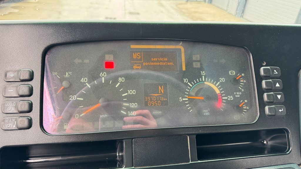 Chassis vrachtwagen Mercedes-Benz Actros 3331 B 6x4 chassis - big axle: afbeelding 26 Chassis vrachtwagen Mercedes-Benz Actros 3331 B 6x4 chassis - big axle: afbeelding 26