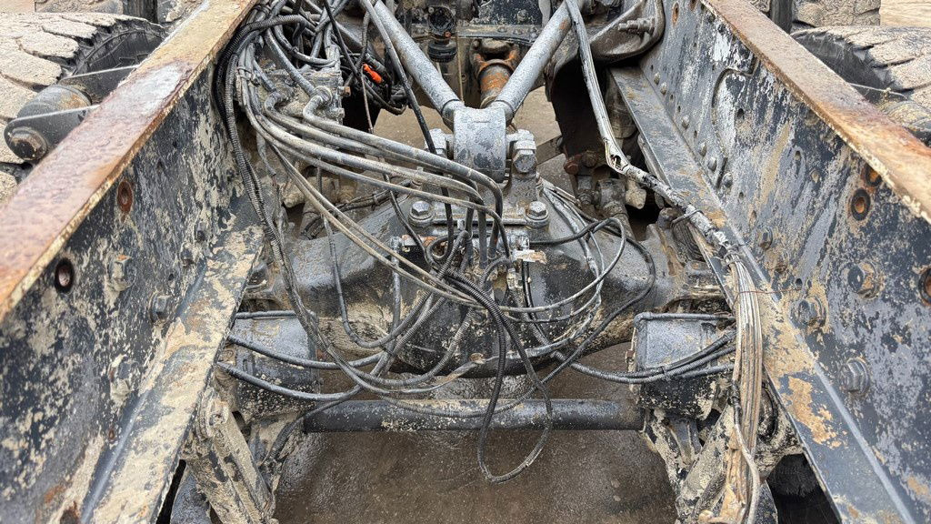 Chassis vrachtwagen Mercedes-Benz Actros 3331 B 6x4 chassis - big axle: afbeelding 16 Chassis vrachtwagen Mercedes-Benz Actros 3331 B 6x4 chassis - big axle: afbeelding 16