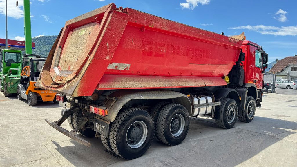 Mercedes-Benz Actros 4141 K 8x6 meiller mulda tipper - air condition - Kipper vrachtwagen: afbeelding 5 Mercedes-Benz Actros 4141 K 8x6 meiller mulda tipper - air condition - Kipper vrachtwagen: afbeelding 5