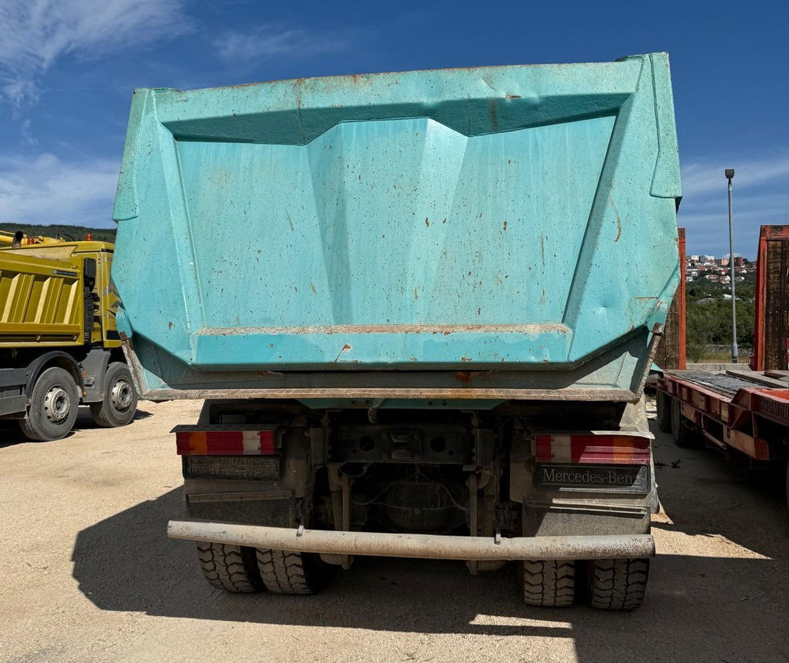 Mercedes-Benz Actros 4448 10x4 mulda tipper - euro 5 - lifting axle - Kipper vrachtwagen: afbeelding 3 Mercedes-Benz Actros 4448 10x4 mulda tipper - euro 5 - lifting axle - Kipper vrachtwagen: afbeelding 3