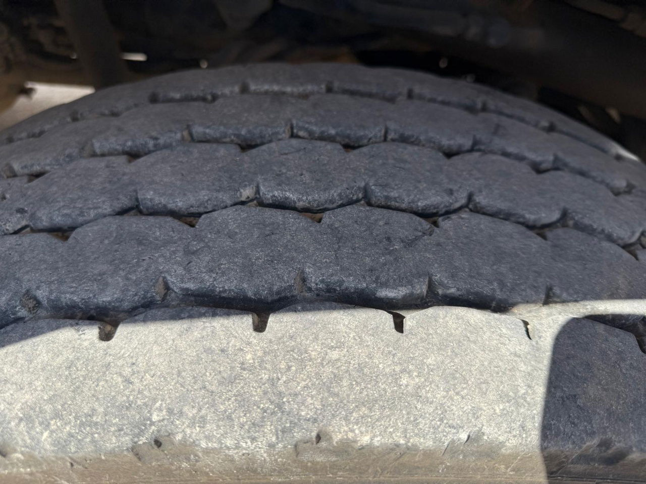 Leasing  Mercedes-Benz Actros 4448 10x4 mulda tipper - euro 5 - lifting axle Mercedes-Benz Actros 4448 10x4 mulda tipper - euro 5 - lifting axle: afbeelding 7