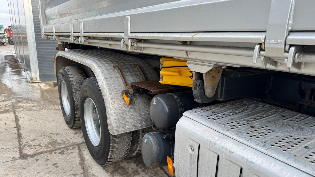 Mercedes-Benz Arocs 2643 6X4 meiller bordmatic tipper - Kipper vrachtwagen: afbeelding 4 Mercedes-Benz Arocs 2643 6X4 meiller bordmatic tipper - Kipper vrachtwagen: afbeelding 4