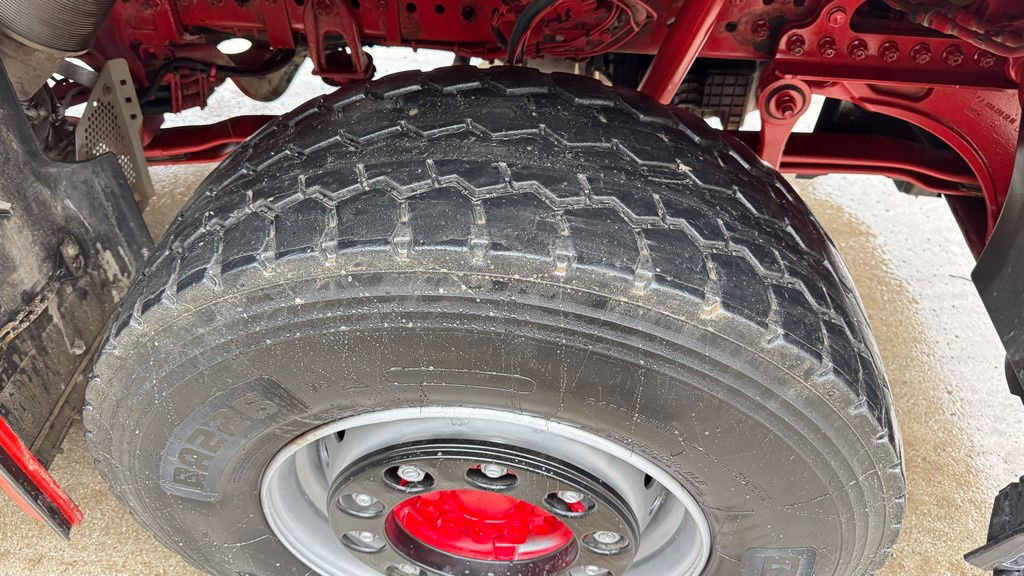 Mercedes-Benz Arocs 2651 6X4 meiller bordmatic tipper - Kipper vrachtwagen: afbeelding 4 Mercedes-Benz Arocs 2651 6X4 meiller bordmatic tipper - Kipper vrachtwagen: afbeelding 4