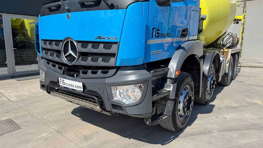 Mercedes-Benz Arocs 3543 8x4 schwing mixer 9m3 - Betonmixer: afbeelding 2 Mercedes-Benz Arocs 3543 8x4 schwing mixer 9m3 - Betonmixer: afbeelding 2