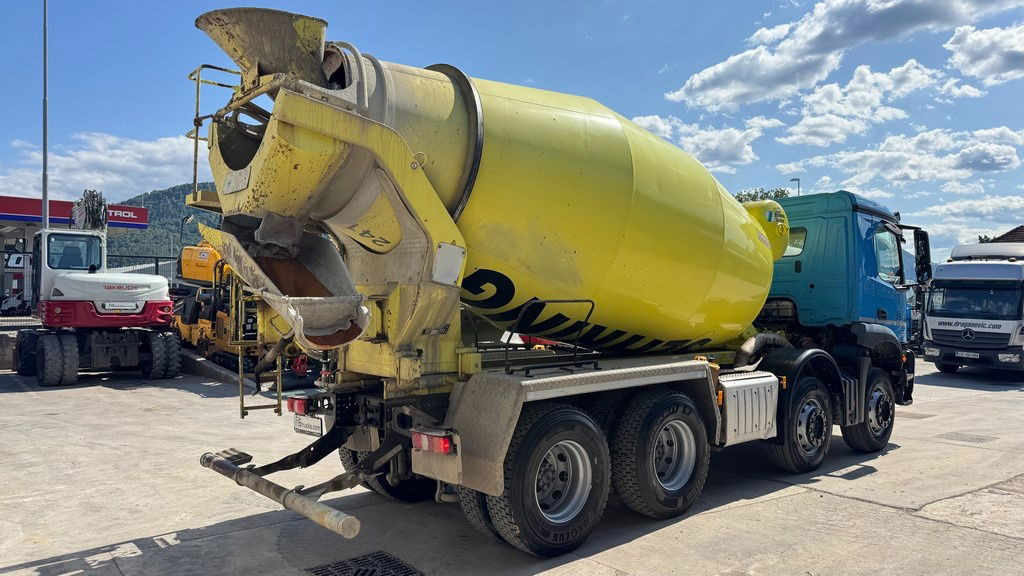 Mercedes-Benz Arocs 3543 8x4 schwing mixer 9m3 - Betonmixer: afbeelding 4 Mercedes-Benz Arocs 3543 8x4 schwing mixer 9m3 - Betonmixer: afbeelding 4
