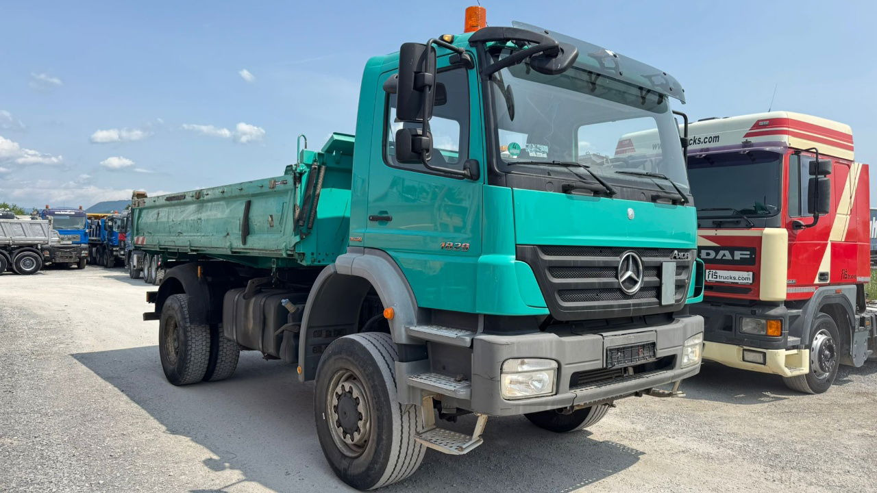 Mercedes-Benz Axor 1829 K 4x4 meiller tipper - Spring - Kipper vrachtwagen: afbeelding 3 Mercedes-Benz Axor 1829 K 4x4 meiller tipper - Spring - Kipper vrachtwagen: afbeelding 3