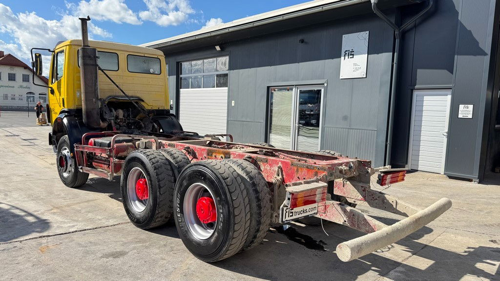 Mercedes-Benz SK 2627 6x4 chassis - V6 - full spring - Chassis vrachtwagen: afbeelding 5 Mercedes-Benz SK 2627 6x4 chassis - V6 - full spring - Chassis vrachtwagen: afbeelding 5