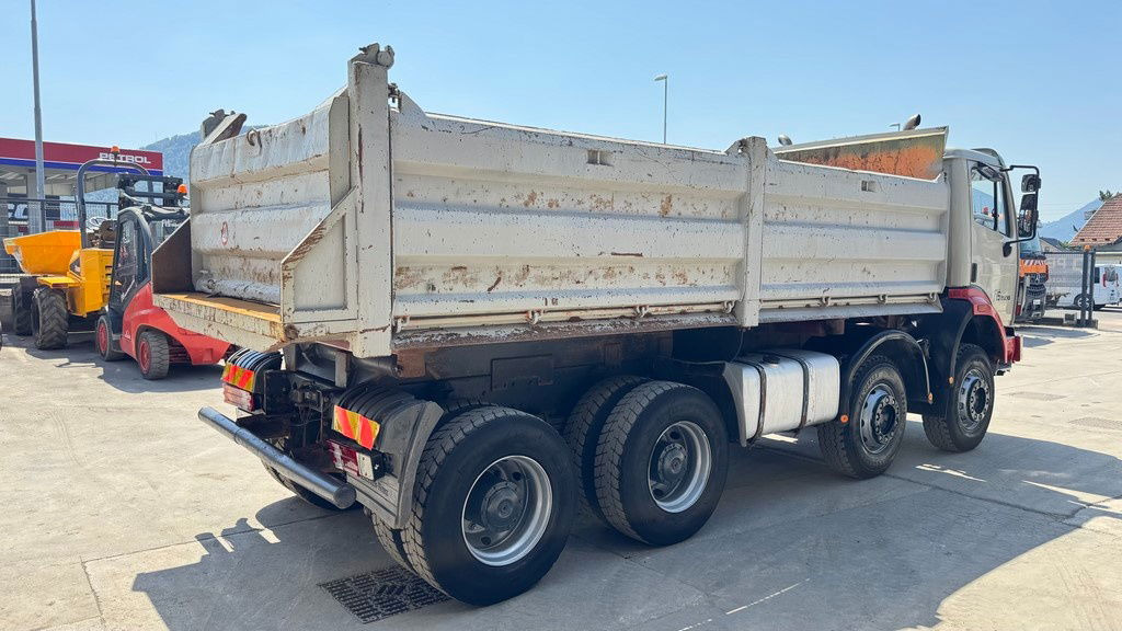 Mercedes-Benz SK 3235 8X4 tipper - V8 - top conditon - Kipper vrachtwagen: afbeelding 5 Mercedes-Benz SK 3235 8X4 tipper - V8 - top conditon - Kipper vrachtwagen: afbeelding 5