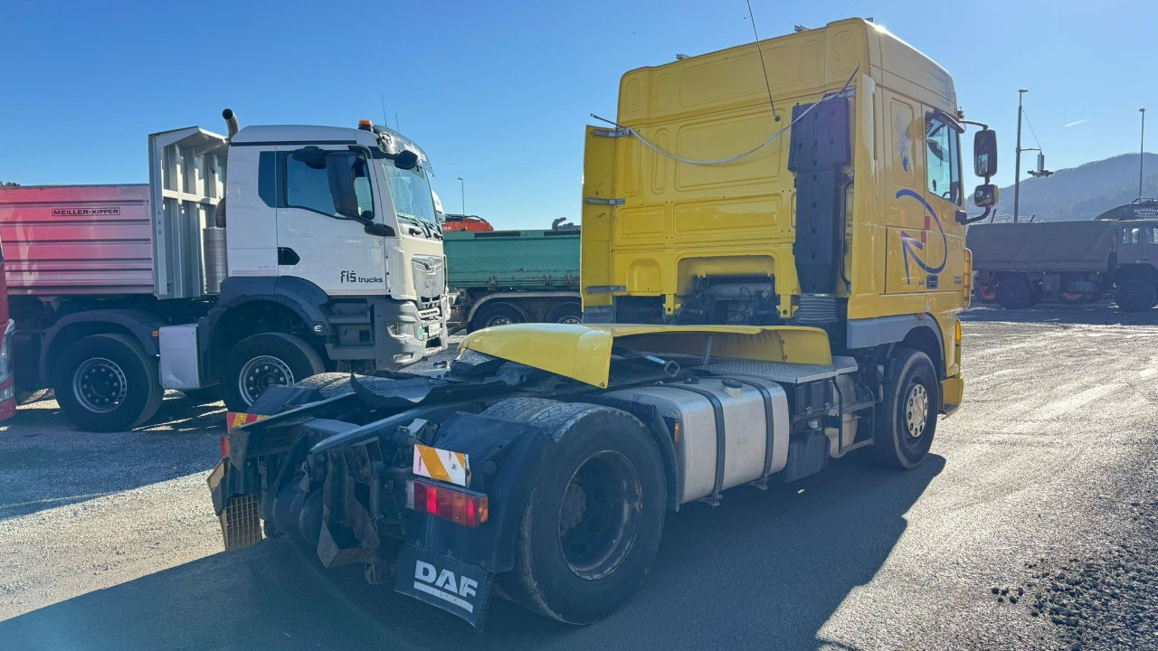 DAF XF 105.460 4x2 tractor unit - manual gear - Trekker: afbeelding 5 DAF XF 105.460 4x2 tractor unit - manual gear - Trekker: afbeelding 5