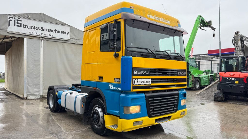 DAF XF 95.430 4x2 tractor unit - euro 3 - Trekker: afbeelding 3 DAF XF 95.430 4x2 tractor unit - euro 3 - Trekker: afbeelding 3