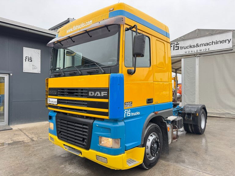 DAF XF 95.430 4x2 tractor unit - euro 3 - Trekker: afbeelding 1 DAF XF 95.430 4x2 tractor unit - euro 3 - Trekker: afbeelding 1
