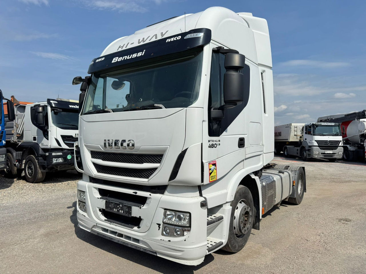 Iveco Stralis AS440 D48 T 4X2 tractor unit - euro 6 - retarder - Trekker: afbeelding 1 Iveco Stralis AS440 D48 T 4X2 tractor unit - euro 6 - retarder - Trekker: afbeelding 1