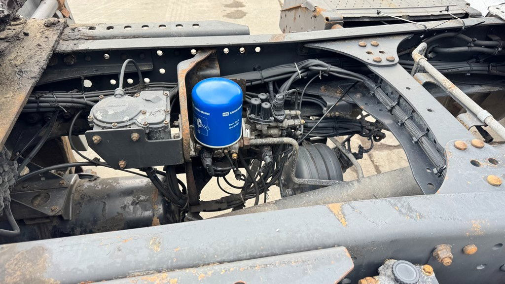 Mercedes-Benz Actros 1843 LS 4x2 tractor unit - air condition - Trekker: afbeelding 5 Mercedes-Benz Actros 1843 LS 4x2 tractor unit - air condition - Trekker: afbeelding 5