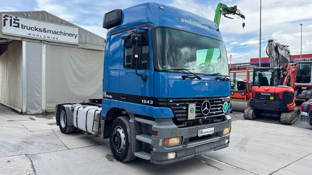 Mercedes-Benz Actros 1843 LS 4x2 tractor unit - air condition - Trekker: afbeelding 3 Mercedes-Benz Actros 1843 LS 4x2 tractor unit - air condition - Trekker: afbeelding 3