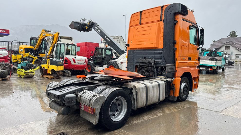 Mercedes-Benz Actros 1844 4x2 - tractor unit - retarder - Trekker: afbeelding 5 Mercedes-Benz Actros 1844 4x2 - tractor unit - retarder - Trekker: afbeelding 5