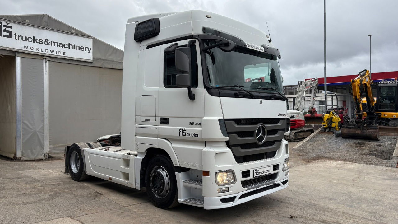 Mercedes-Benz Actros 1844 4x2 - tractor unit - retarder - Trekker: afbeelding 2 Mercedes-Benz Actros 1844 4x2 - tractor unit - retarder - Trekker: afbeelding 2