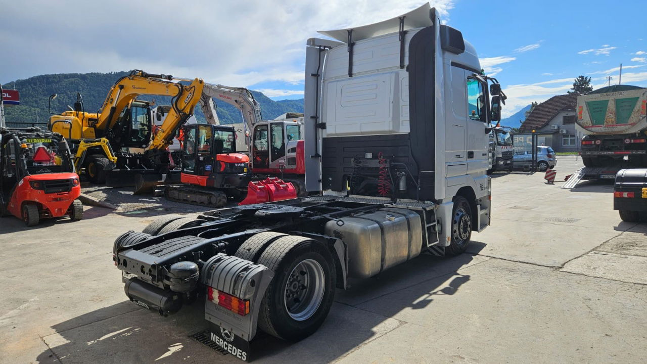 Mercedes-Benz Actros 1844 LS 4x2 tractor unit - Trekker: afbeelding 5 Mercedes-Benz Actros 1844 LS 4x2 tractor unit - Trekker: afbeelding 5