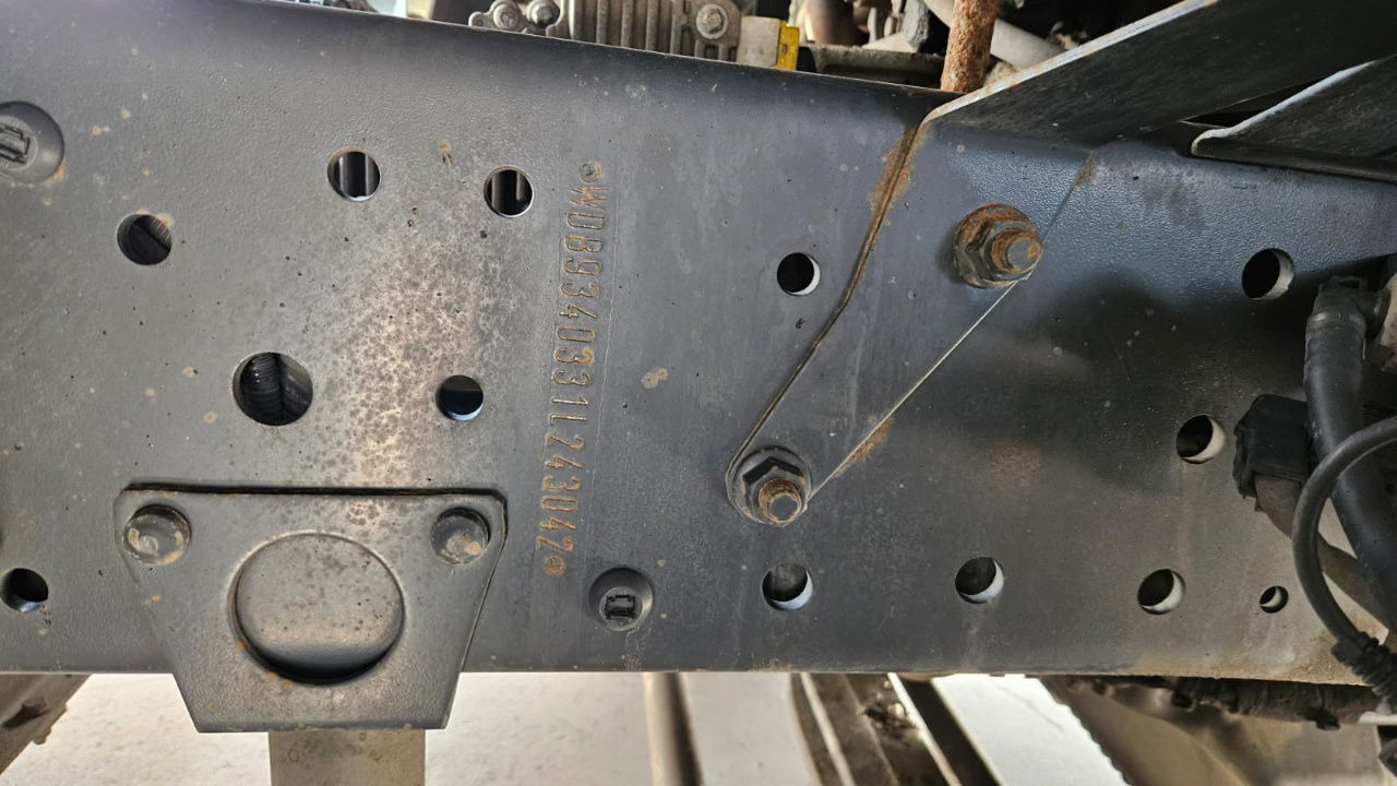 Leasing  Mercedes-Benz Actros 1844 LS 4x2 tractor unit Mercedes-Benz Actros 1844 LS 4x2 tractor unit: afbeelding 15