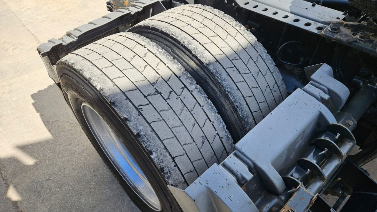 Leasing  Mercedes-Benz Actros 1844 LS 4x2 tractor unit Mercedes-Benz Actros 1844 LS 4x2 tractor unit: afbeelding 12