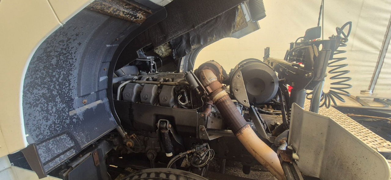 Leasing  Mercedes-Benz Actros 1844 LS 4x2 tractor unit Mercedes-Benz Actros 1844 LS 4x2 tractor unit: afbeelding 16