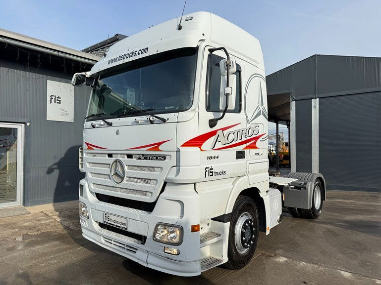 Mercedes-Benz Actros 1844 LS 4x2 tractor unit - clutch - Trekker: afbeelding 1 Mercedes-Benz Actros 1844 LS 4x2 tractor unit - clutch - Trekker: afbeelding 1