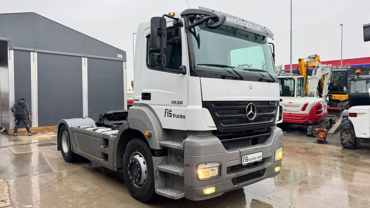 Mercedes-Benz Axor 1836 4x2 tipper hydraulics - Trekker: afbeelding 2 Mercedes-Benz Axor 1836 4x2 tipper hydraulics - Trekker: afbeelding 2