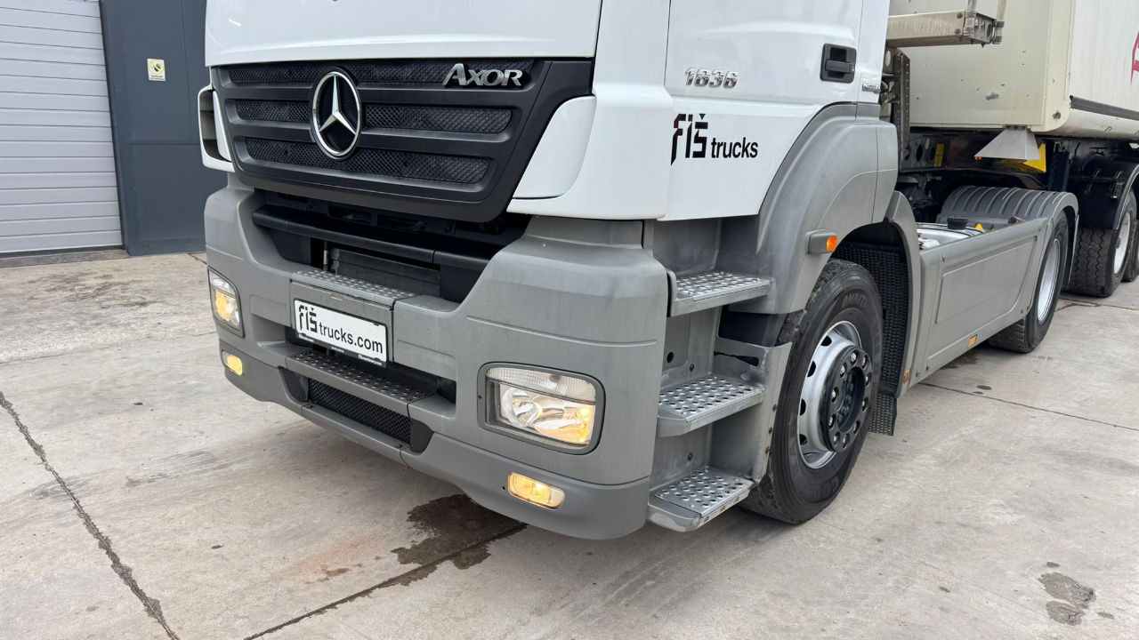 Mercedes-Benz Axor 1836 4x2 tipper hydraulics - Trekker: afbeelding 2 Mercedes-Benz Axor 1836 4x2 tipper hydraulics - Trekker: afbeelding 2