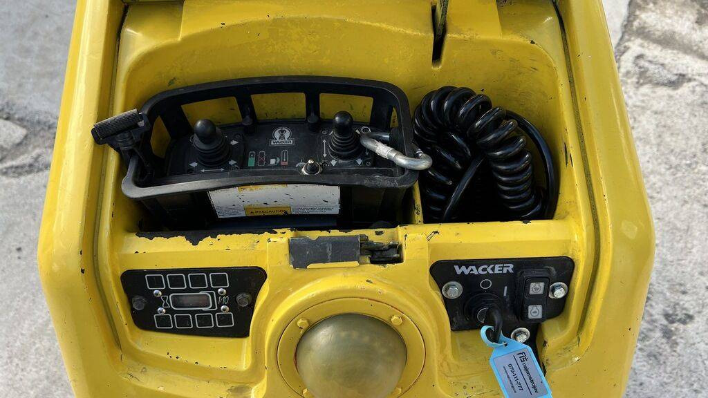Kleine wals WACKER NEUSON Neuson RT 82 SC-2 - Remote Control: afbeelding 11