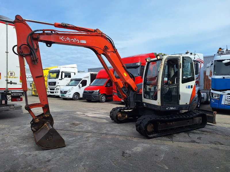 Kubota KX080 - Minigraafmachine: afbeelding 1 Kubota KX080 - Minigraafmachine: afbeelding 1