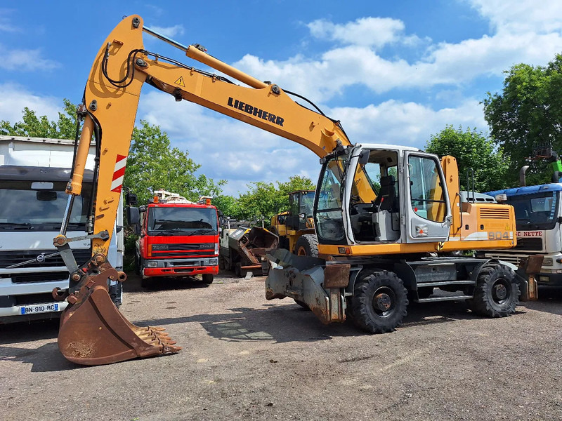 Liebherr A904C - Mobiele graafmachine: afbeelding 1 Liebherr A904C - Mobiele graafmachine: afbeelding 1