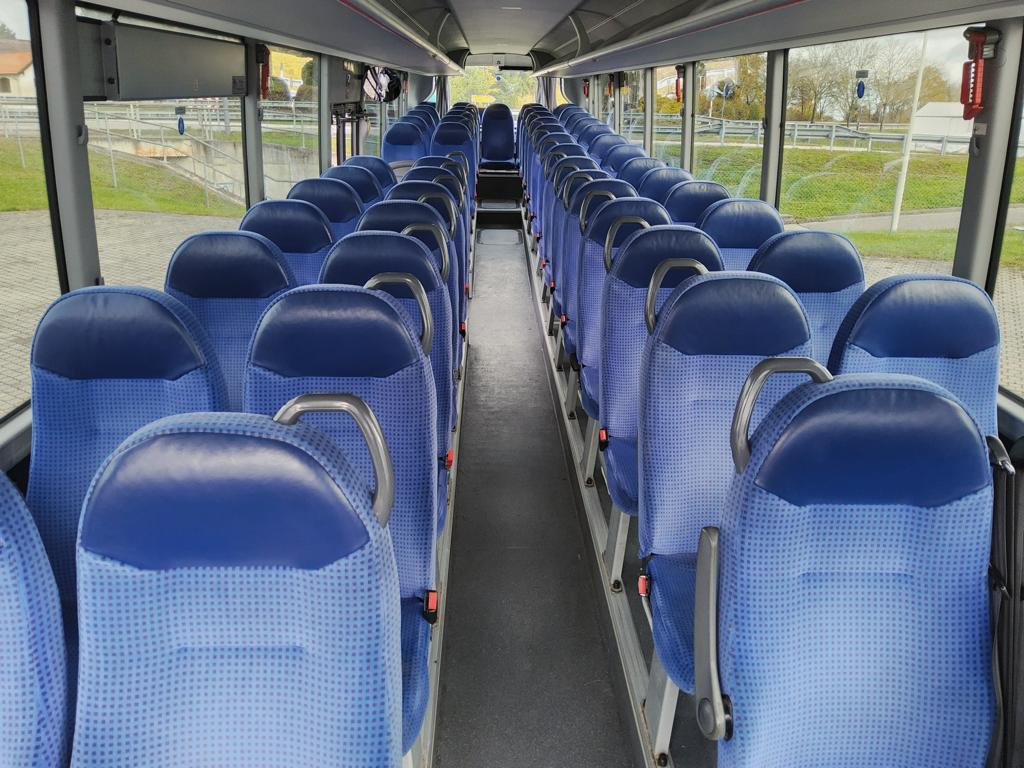 MAN Lion´s Regio R12 53+1+1 Sitze / Klima / 6 Gang - Streekbus: afbeelding 5 MAN Lion´s Regio R12 53+1+1 Sitze / Klima / 6 Gang - Streekbus: afbeelding 5