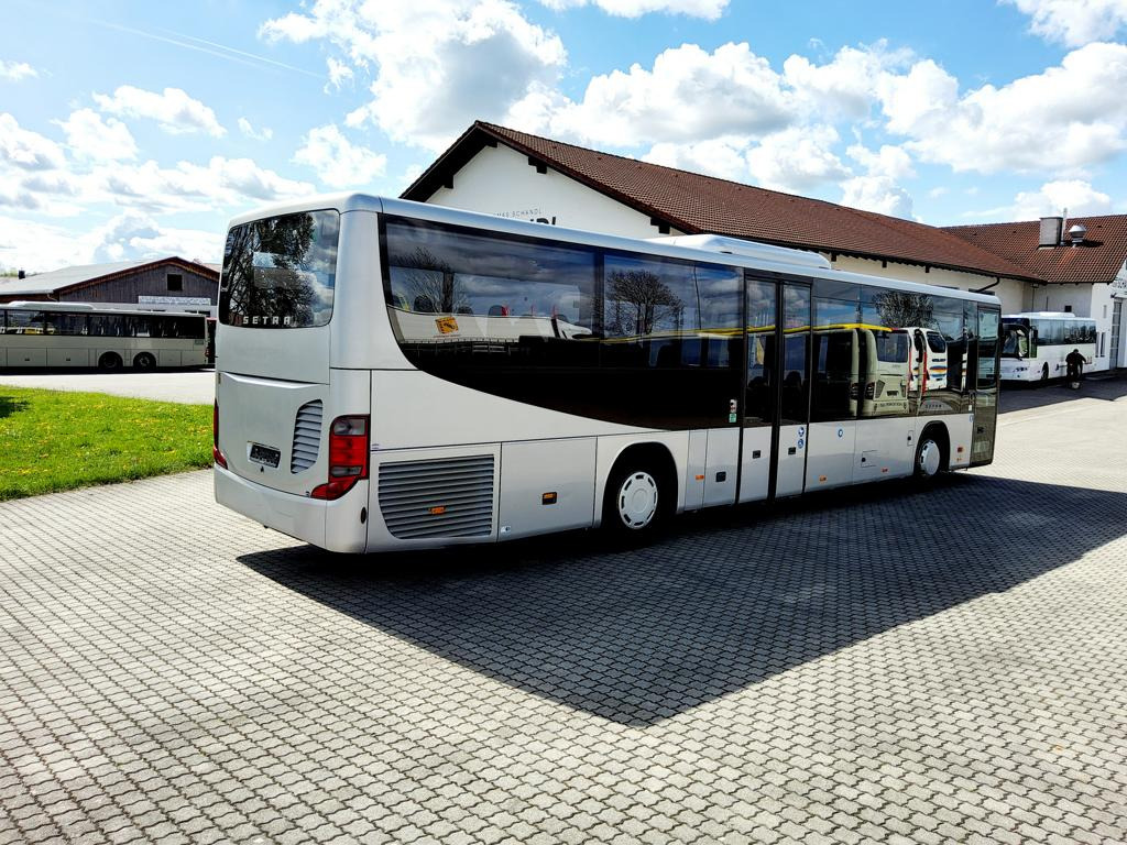 Setra S 415 LE Business 354 PS / Doppelglas / ZF - Stadsbus: afbeelding 3 Setra S 415 LE Business 354 PS / Doppelglas / ZF - Stadsbus: afbeelding 3