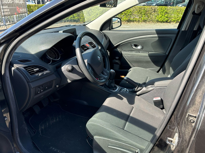 Renault Mégane Estate Van - Kleine bestelwagen: afbeelding 5 Renault Mégane Estate Van - Kleine bestelwagen: afbeelding 5