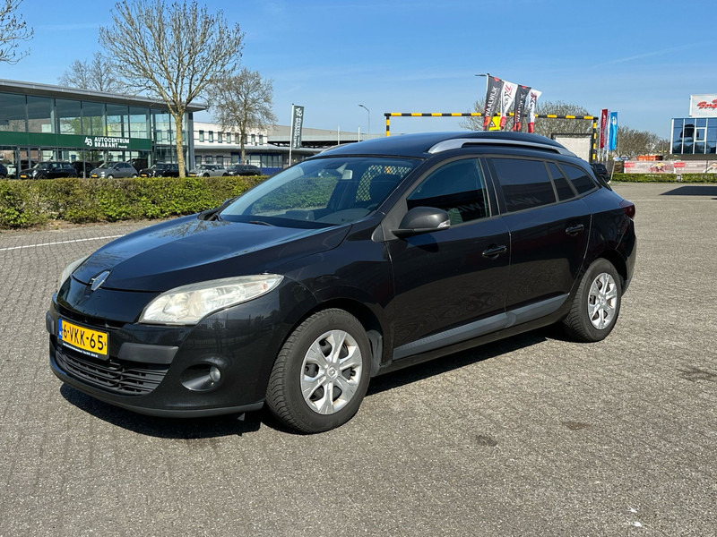 Renault Mégane Estate Van - Kleine bestelwagen: afbeelding 2 Renault Mégane Estate Van - Kleine bestelwagen: afbeelding 2