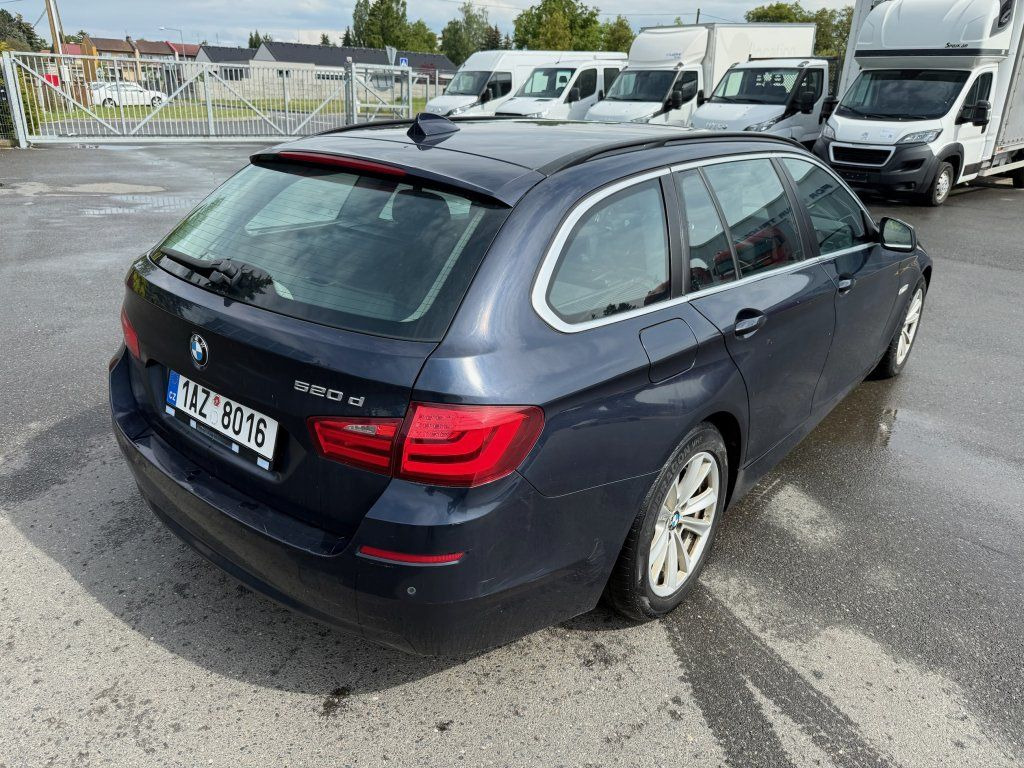 BMW 520D Touring F11 - Personenwagen: afbeelding 5 BMW 520D Touring F11 - Personenwagen: afbeelding 5