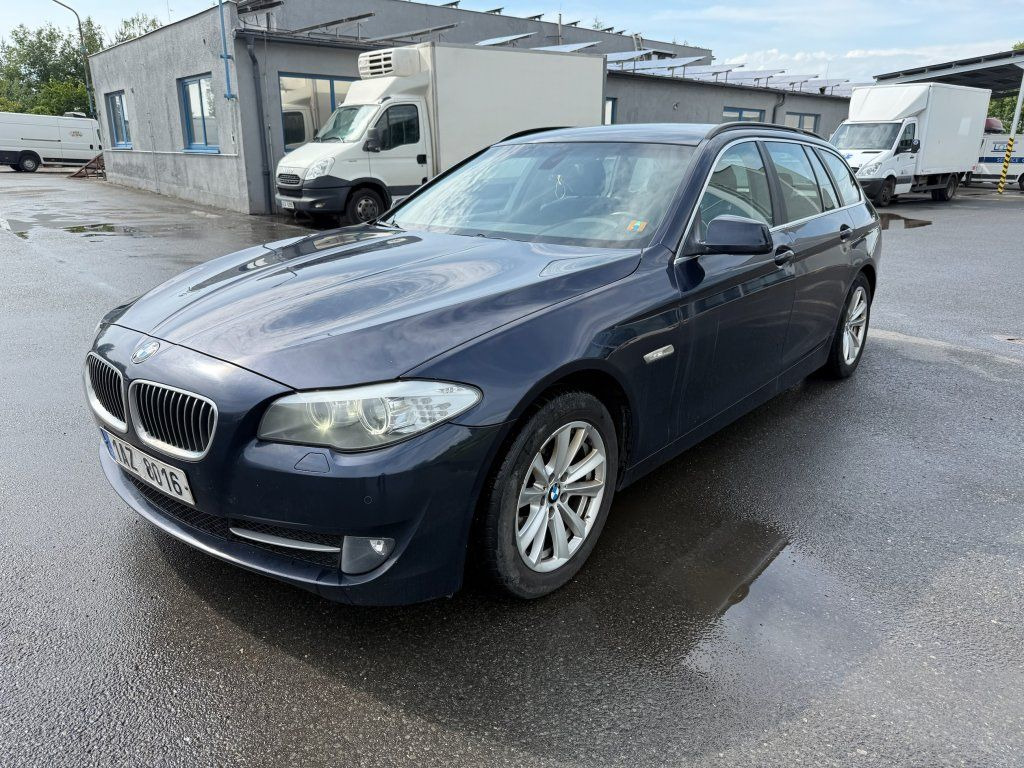BMW 520D Touring F11 - Personenwagen: afbeelding 2 BMW 520D Touring F11 - Personenwagen: afbeelding 2