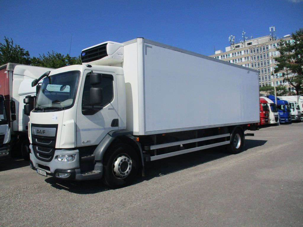 DAF LF 18.260 DAF LF 18.260 Xarios 600 - Koelwagen vrachtwagen: afbeelding 1 DAF LF 18.260 DAF LF 18.260 Xarios 600 - Koelwagen vrachtwagen: afbeelding 1