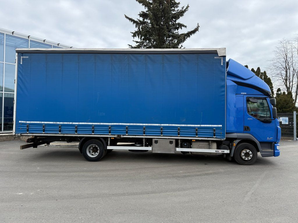 DAF LF220 EURO 6 - Schuifzeilen vrachtwagen: afbeelding 3 DAF LF220 EURO 6 - Schuifzeilen vrachtwagen: afbeelding 3