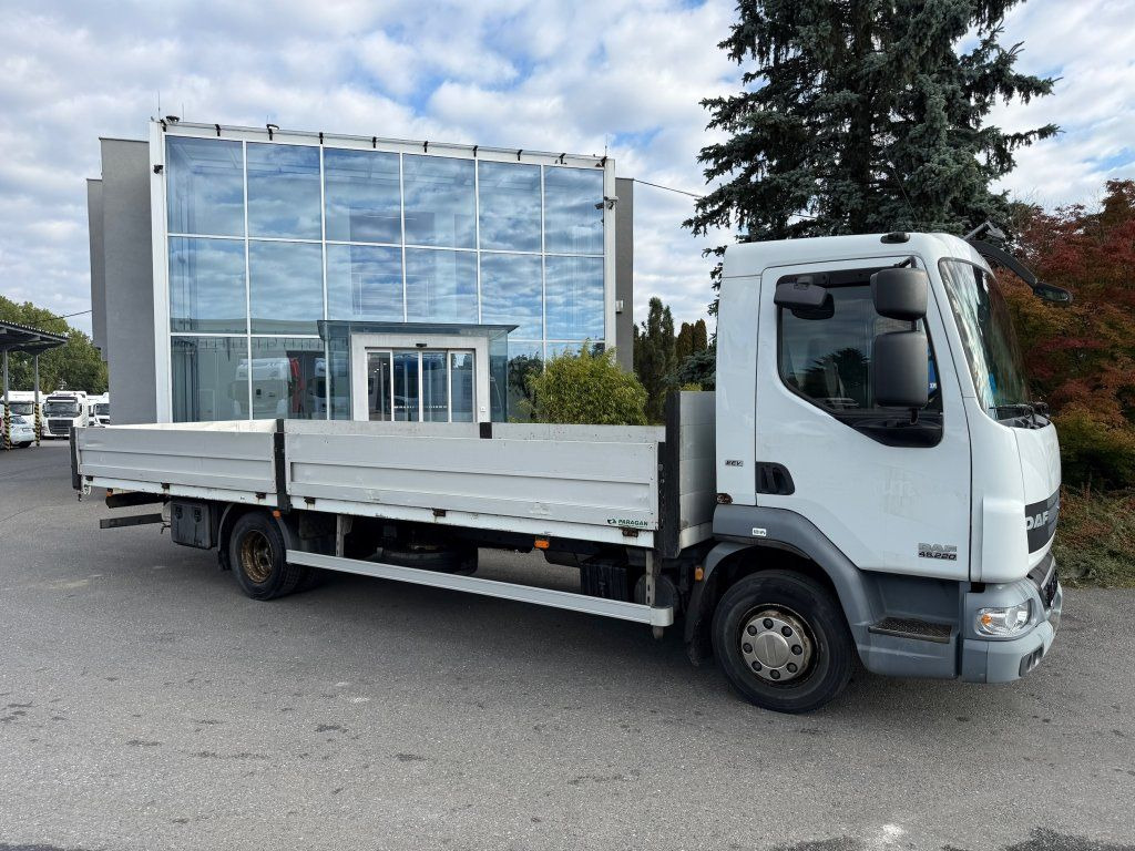 DAF LF45.220 EURO 5 - Vrachtwagen met open laadbak: afbeelding 3 DAF LF45.220 EURO 5 - Vrachtwagen met open laadbak: afbeelding 3