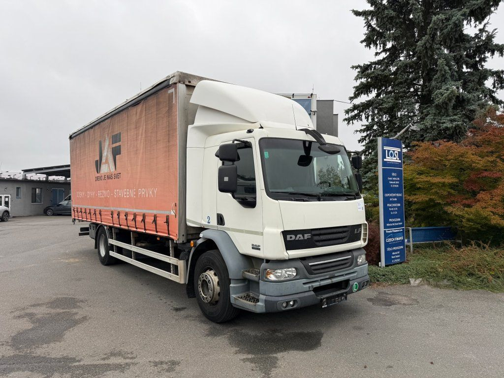 DAF LF55.250 EURO 4 - Schuifzeilen vrachtwagen: afbeelding 2 DAF LF55.250 EURO 4 - Schuifzeilen vrachtwagen: afbeelding 2