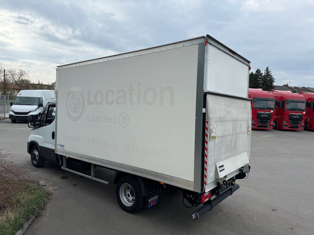 Iveco 35C16 Daily 3,0l - Bestelwagen gesloten laadbak: afbeelding 4 Iveco 35C16 Daily 3,0l - Bestelwagen gesloten laadbak: afbeelding 4