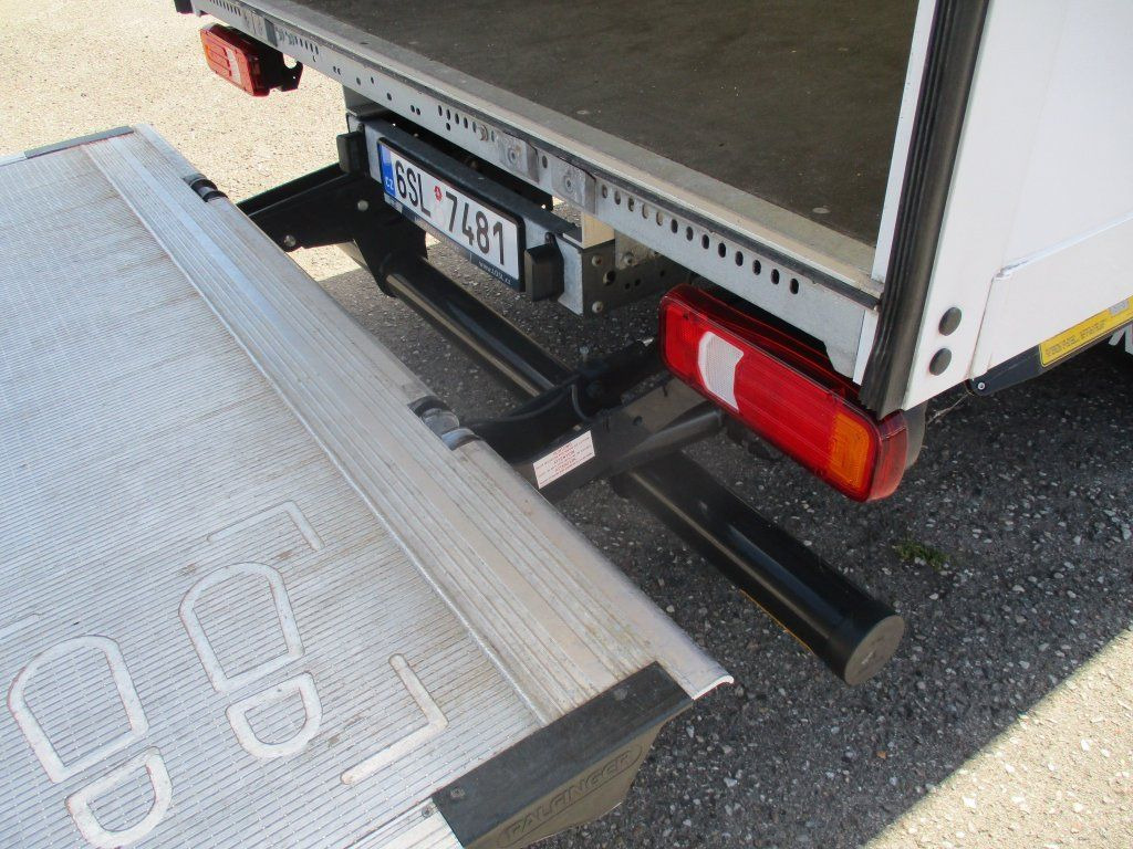Iveco Daily 35C16, 2.3, HC, 8 palet - Bestelwagen gesloten laadbak: afbeelding 5 Iveco Daily 35C16, 2.3, HC, 8 palet - Bestelwagen gesloten laadbak: afbeelding 5