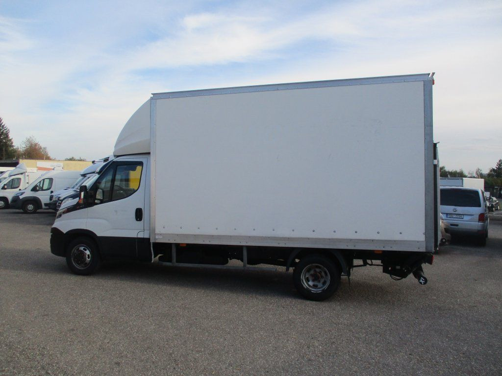 Iveco Daily 35C16 , Höhe 2,3m - Bestelwagen gesloten laadbak: afbeelding 4 Iveco Daily 35C16 , Höhe 2,3m - Bestelwagen gesloten laadbak: afbeelding 4