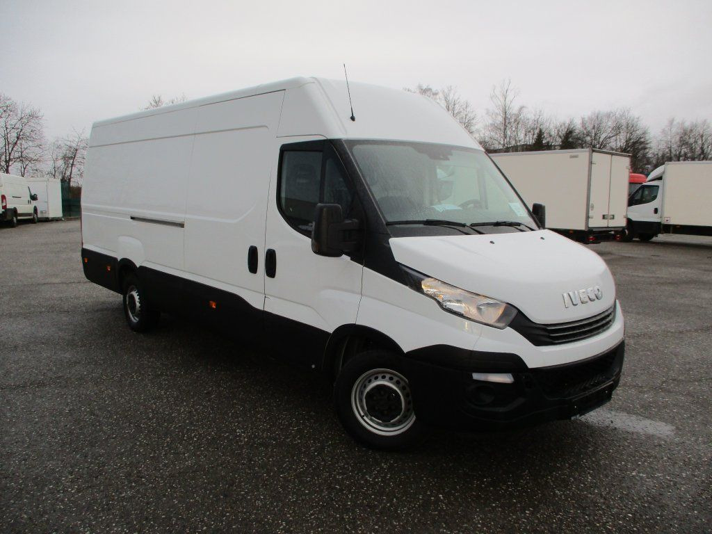 Iveco Daily 35S16 Hi Matic - Gesloten bestelwagen: afbeelding 2 Iveco Daily 35S16 Hi Matic - Gesloten bestelwagen: afbeelding 2