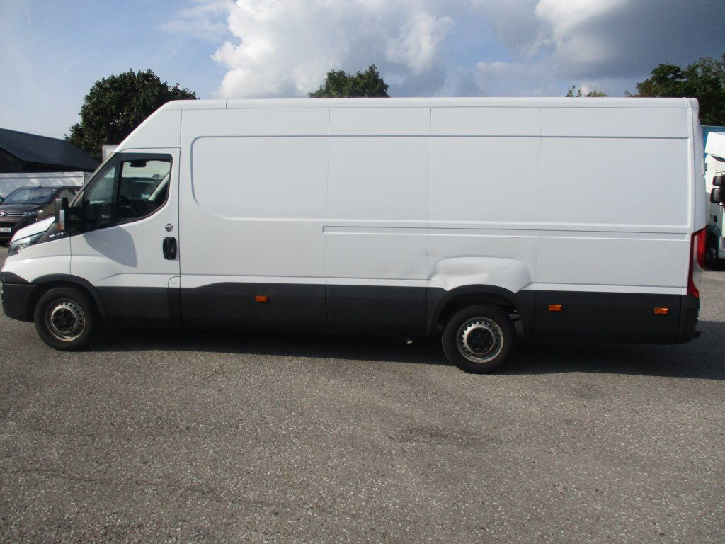 Iveco Daily 35S16 - Gesloten bestelwagen: afbeelding 3 Iveco Daily 35S16 - Gesloten bestelwagen: afbeelding 3