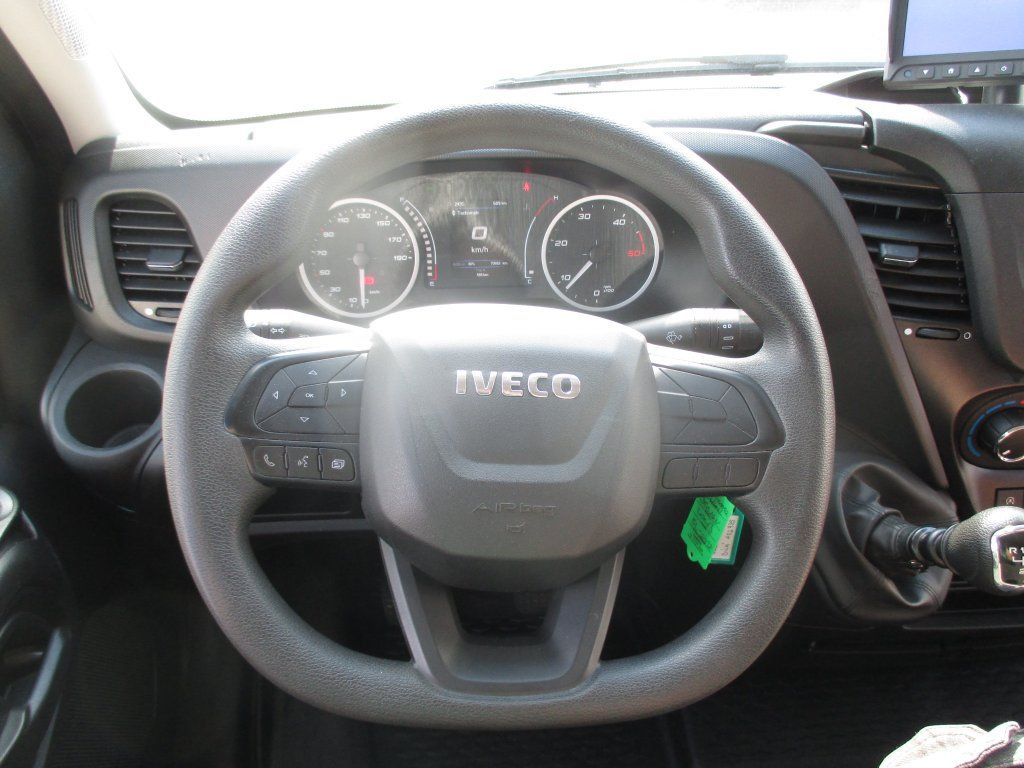 Gesloten bestelwagen Iveco Daily 35S16: afbeelding 9