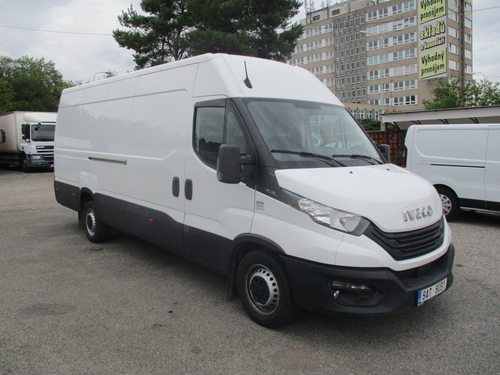 Iveco Daily 35S16 - Gesloten bestelwagen: afbeelding 3 Iveco Daily 35S16 - Gesloten bestelwagen: afbeelding 3