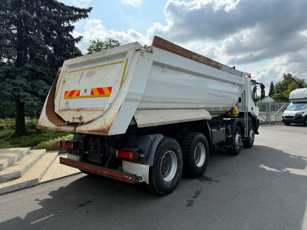 Iveco Trakker 410 S1 8x4 - Kipper vrachtwagen: afbeelding 3 Iveco Trakker 410 S1 8x4 - Kipper vrachtwagen: afbeelding 3